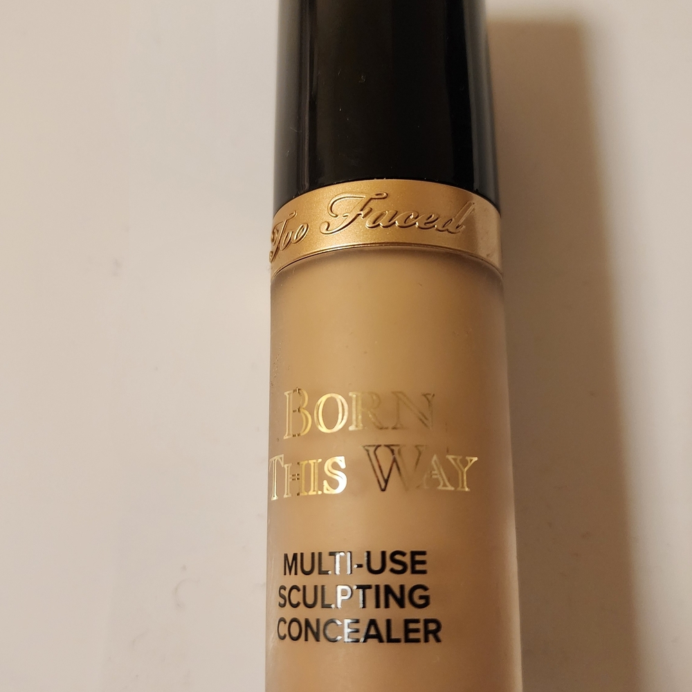Too Faced Born This Way Multi-Use Sculpting Concealer - Cream
